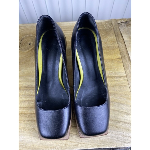 Manolita Womens Leather Shoes US size 6.5 Black Wood Heel Made In Brazil - Picture 3 of 10